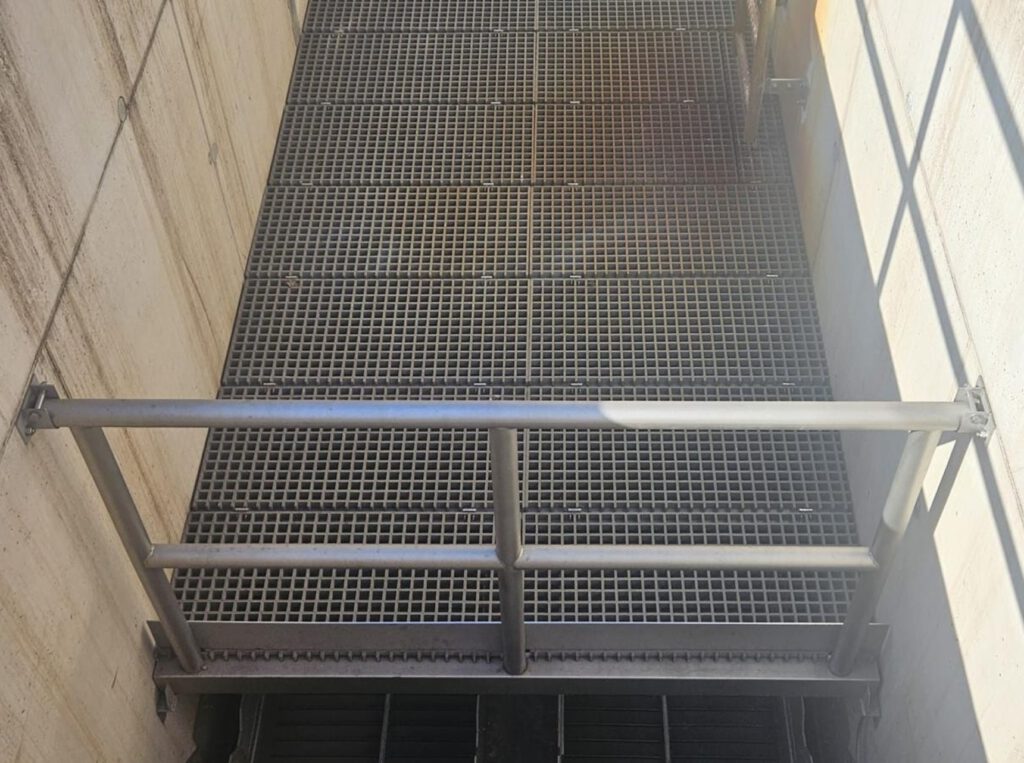 Brückenausstattung Metall A7 K20 Podest